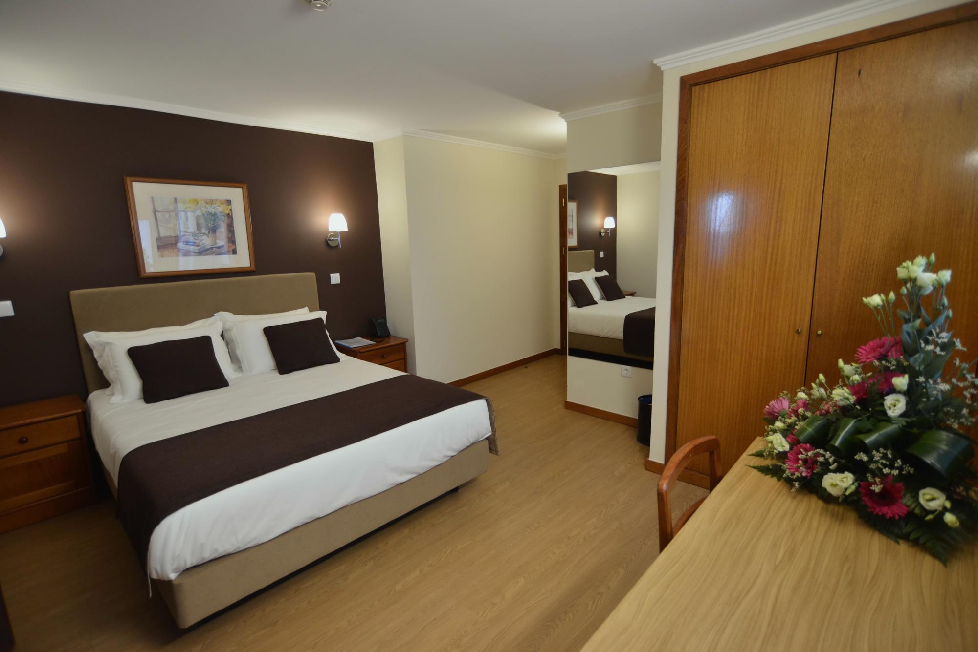 Hotel Salgueiro 莫尼兹港 外观 照片