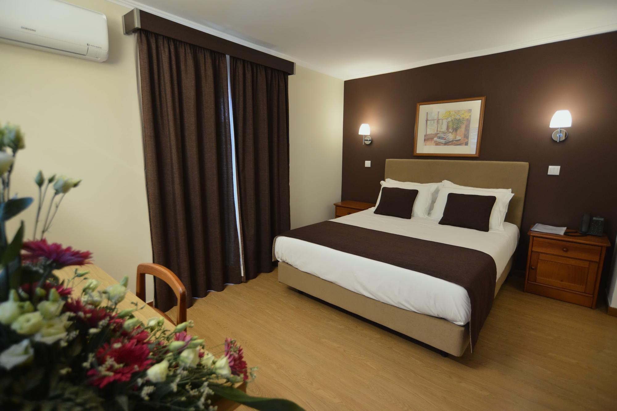 Hotel Salgueiro 莫尼兹港 外观 照片