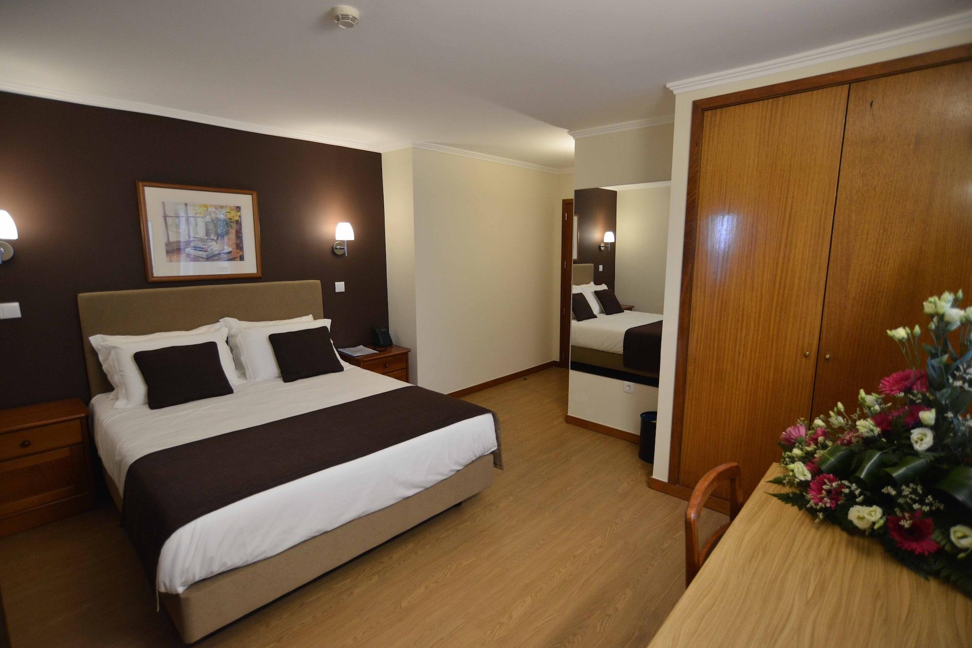 Hotel Salgueiro 莫尼兹港 外观 照片